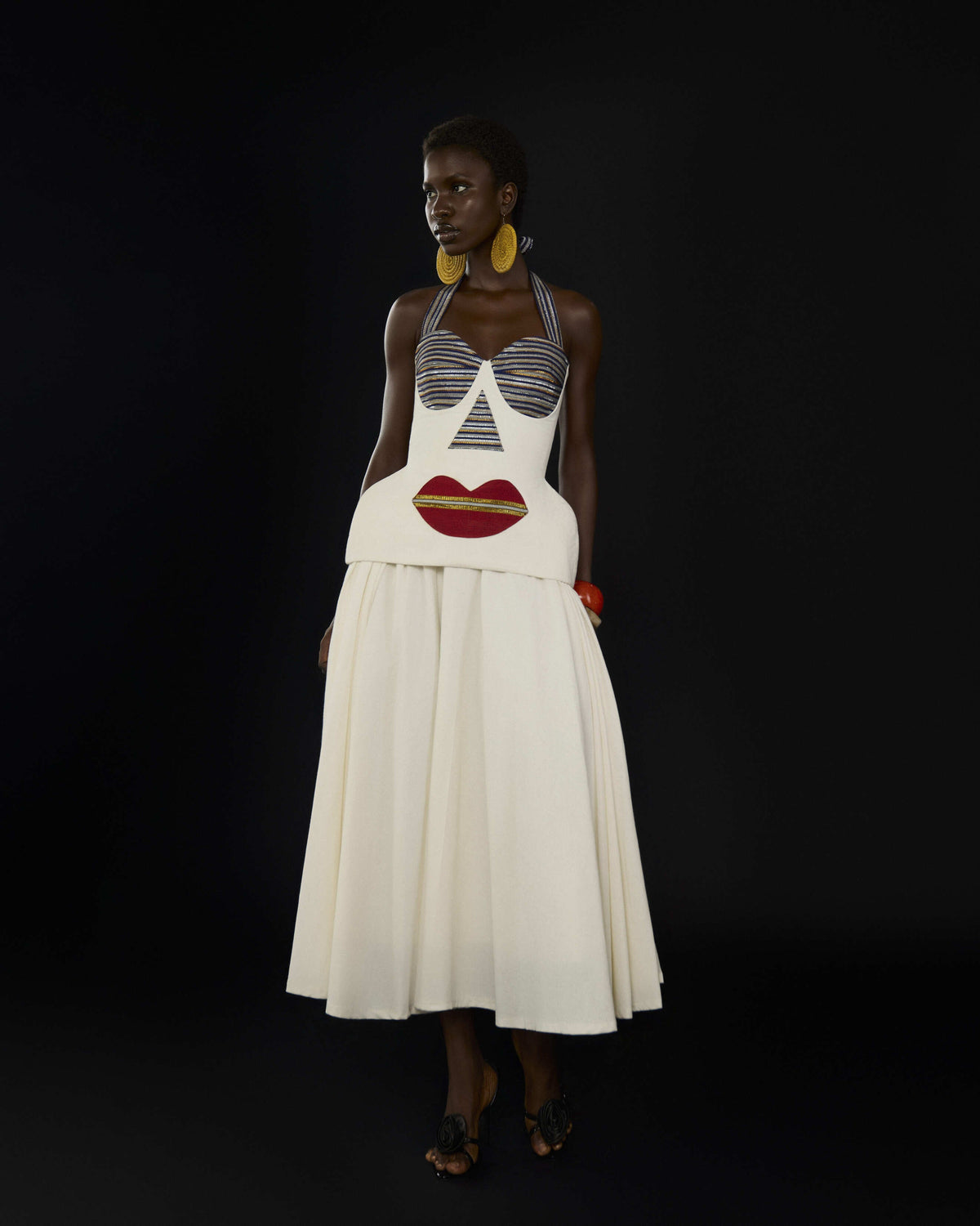 Dona Wool Top (off white) Hertunba