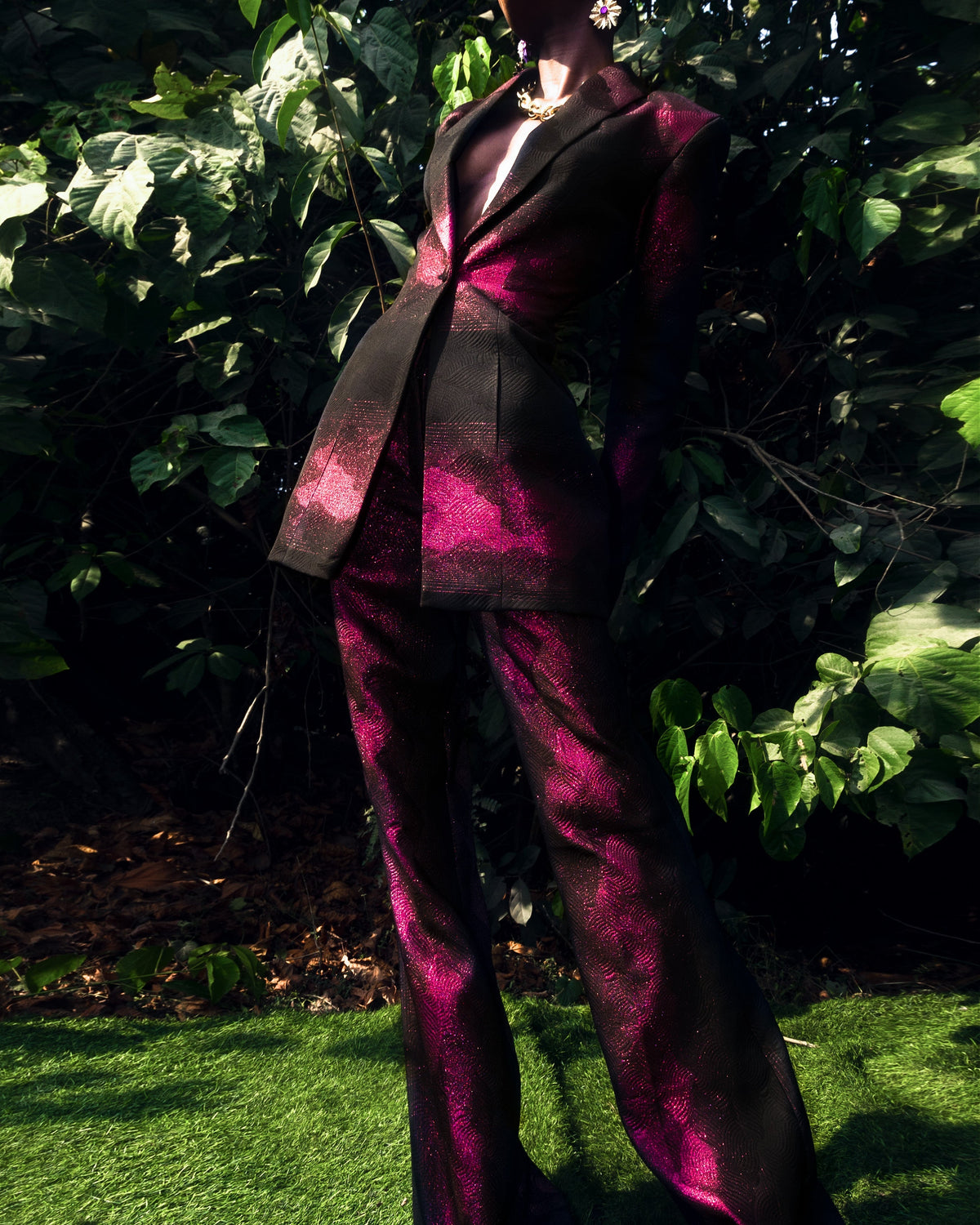 Black Tamarind Suit - Hertunba